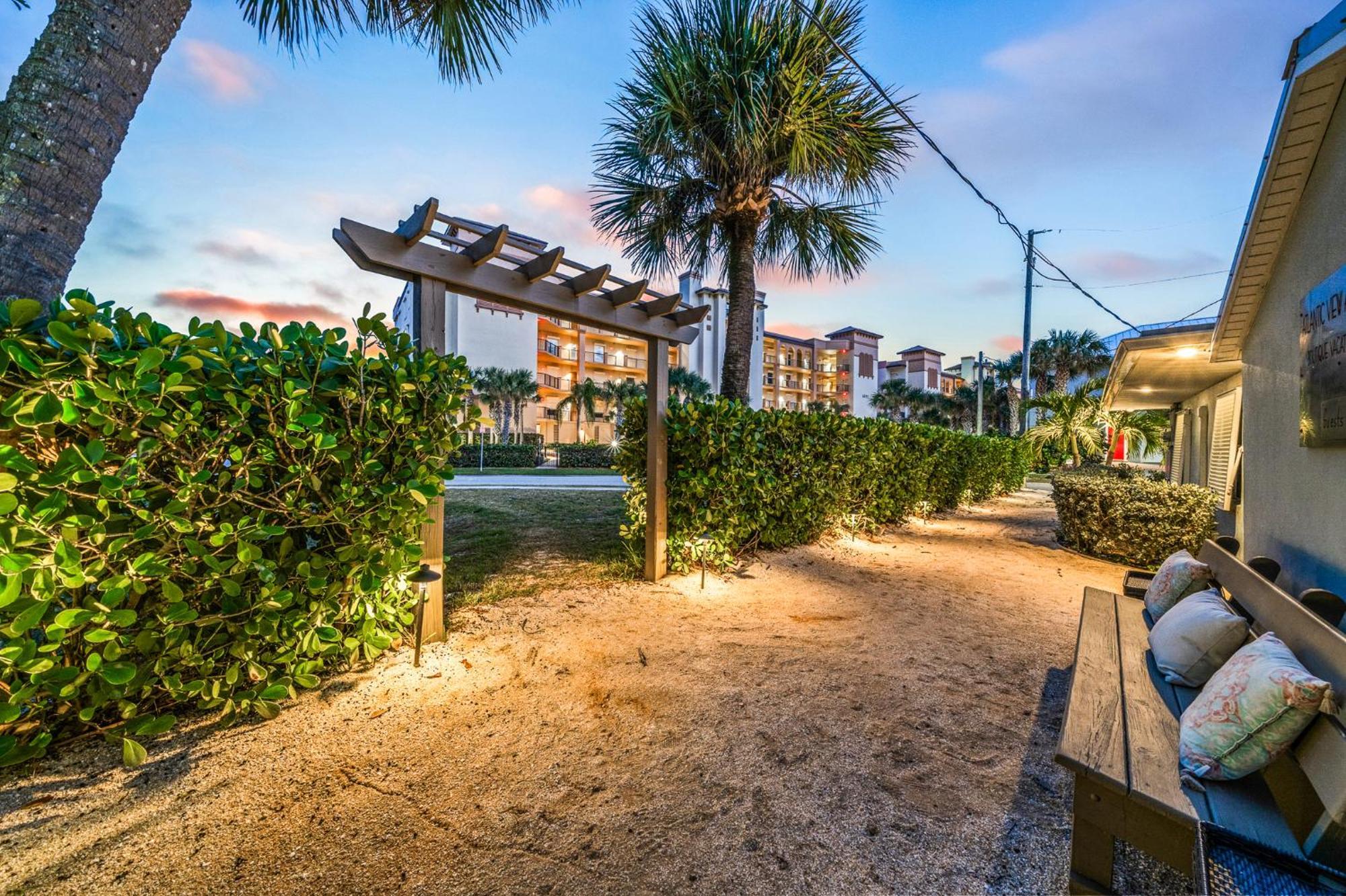 Wonderful Place Wprivate Patio Next To The Beach 코코아비치 외부 사진